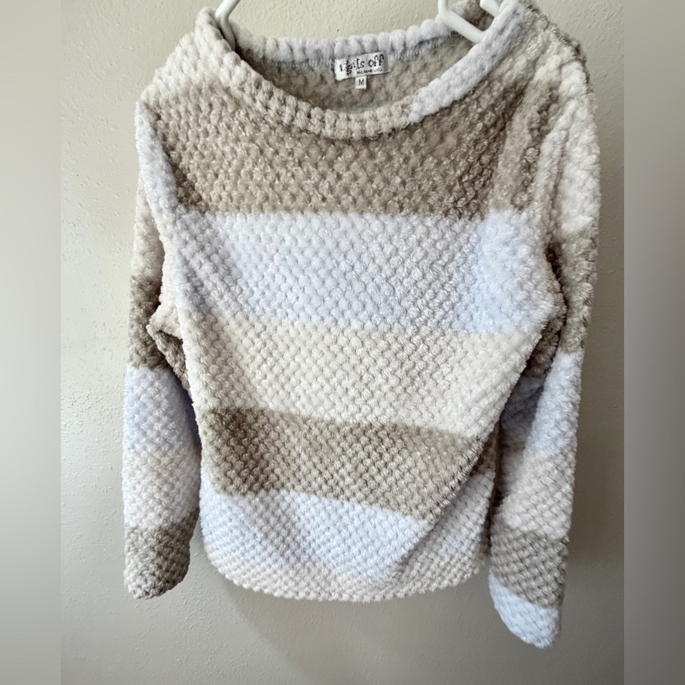 Women’s Long Sleeve Fuzzy Sweatshirt Lounge Sleep Cozy Warm Sweater Pastel Crew